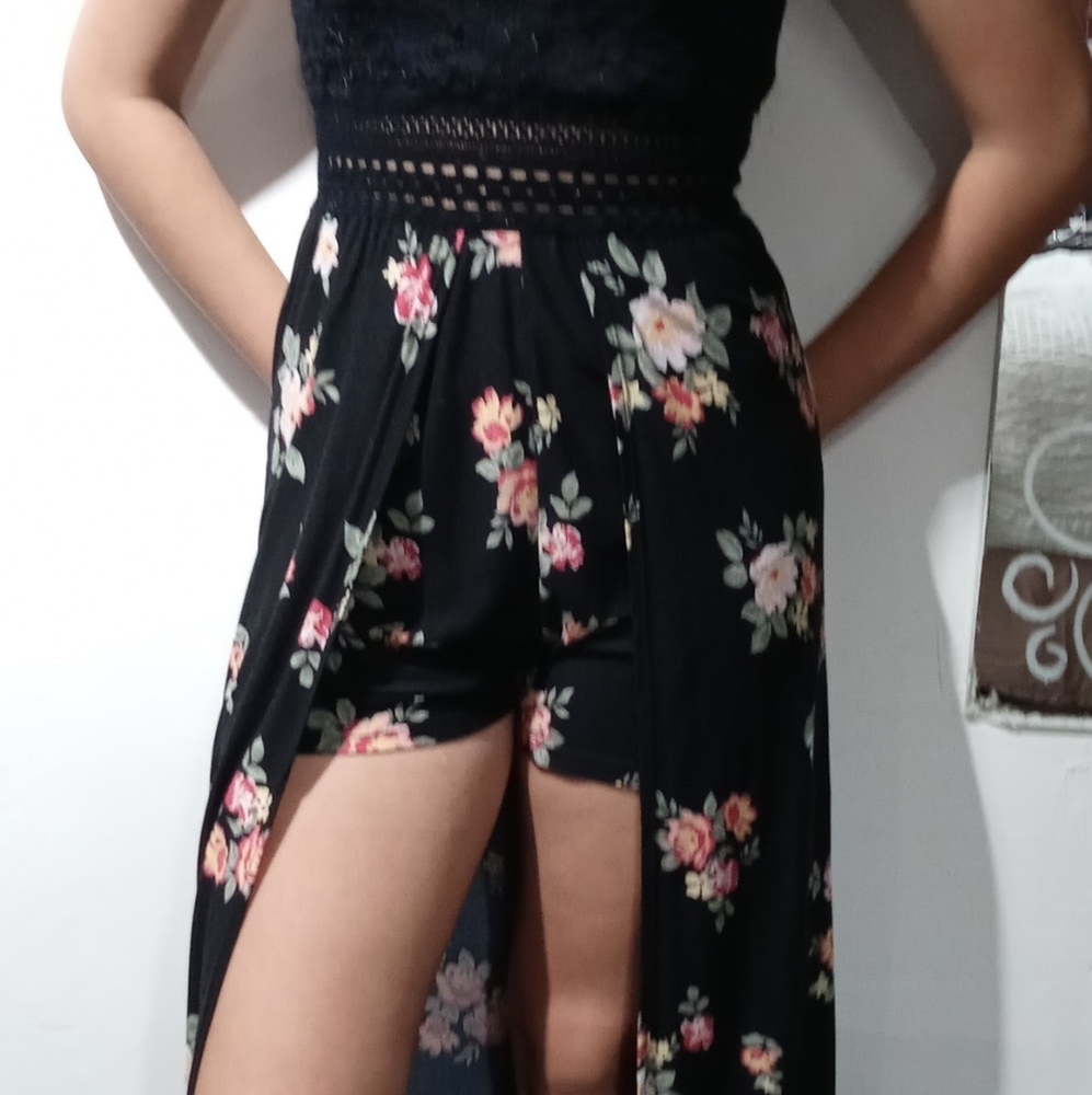 Romper - Picture 4 of 9
